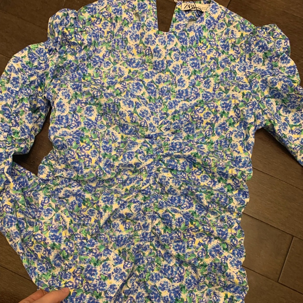 Zara blouse . New with a tag .